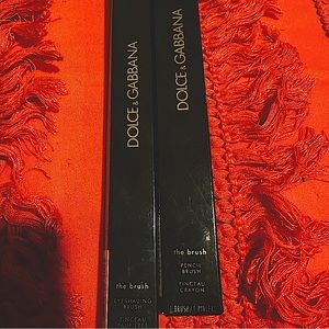 Dolce & Gabbana 2 pcs brush bundle  (eyeshading brush , pencil brush)